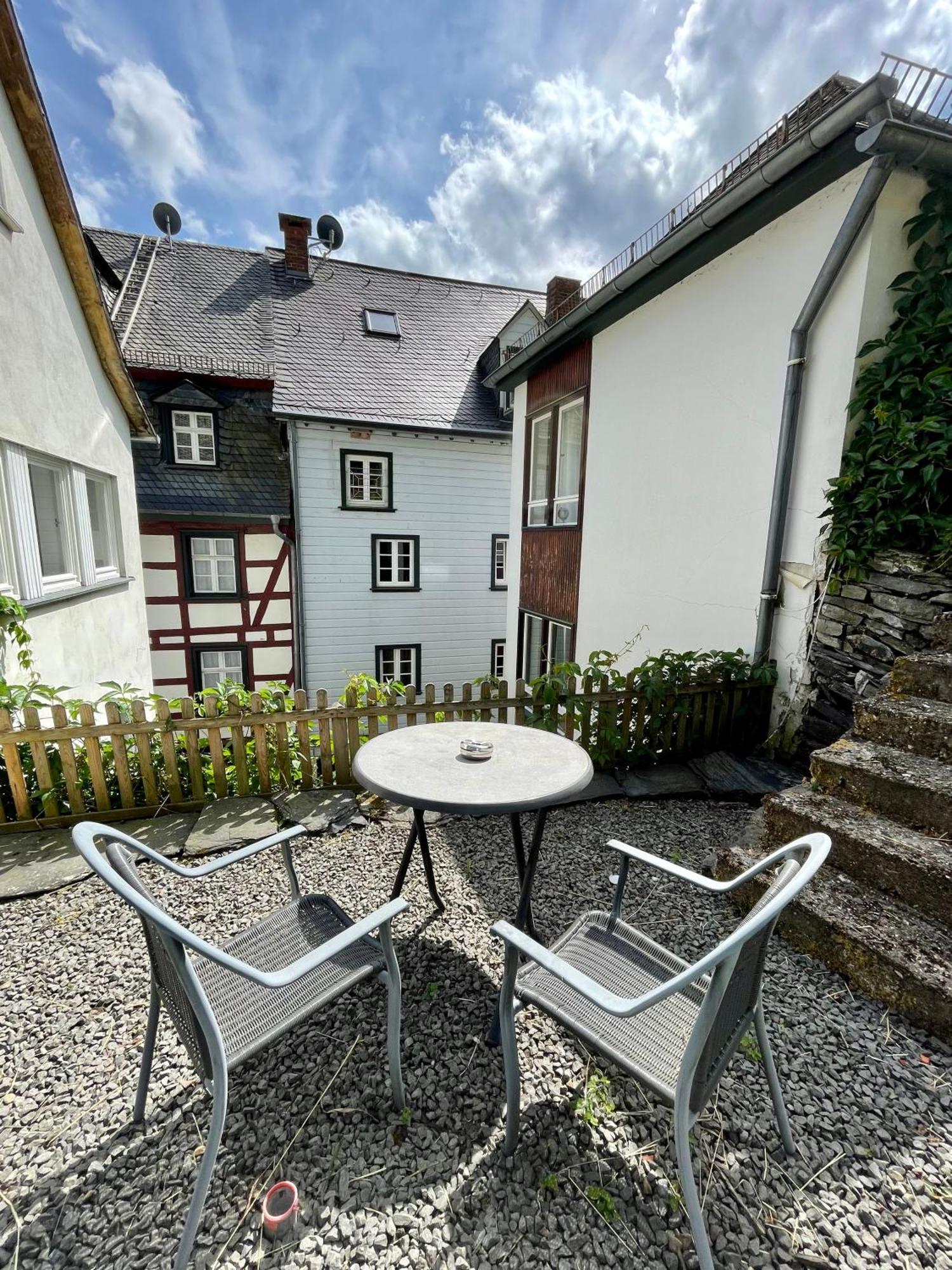 City Apartments Monschau Exterior photo